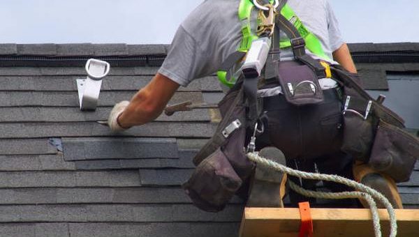 Roof Installation Contractor: Key Questions to Ask Before Hiring